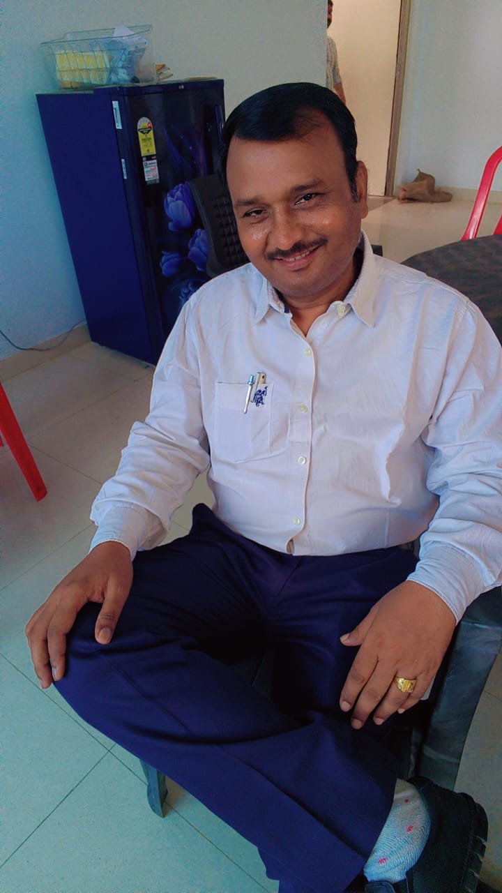 Dr Rakesh kumar Tiwari